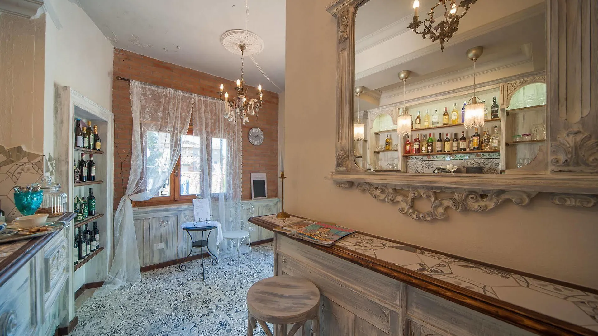 Albergo Etruria Volterra 3*,