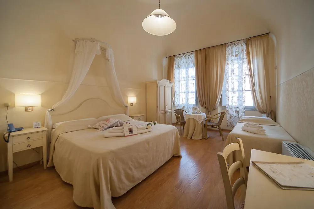 Hotel Albergo Etruria Volterra